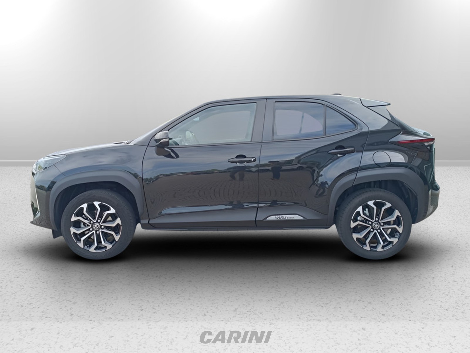 CARINI Toyota yaris cross