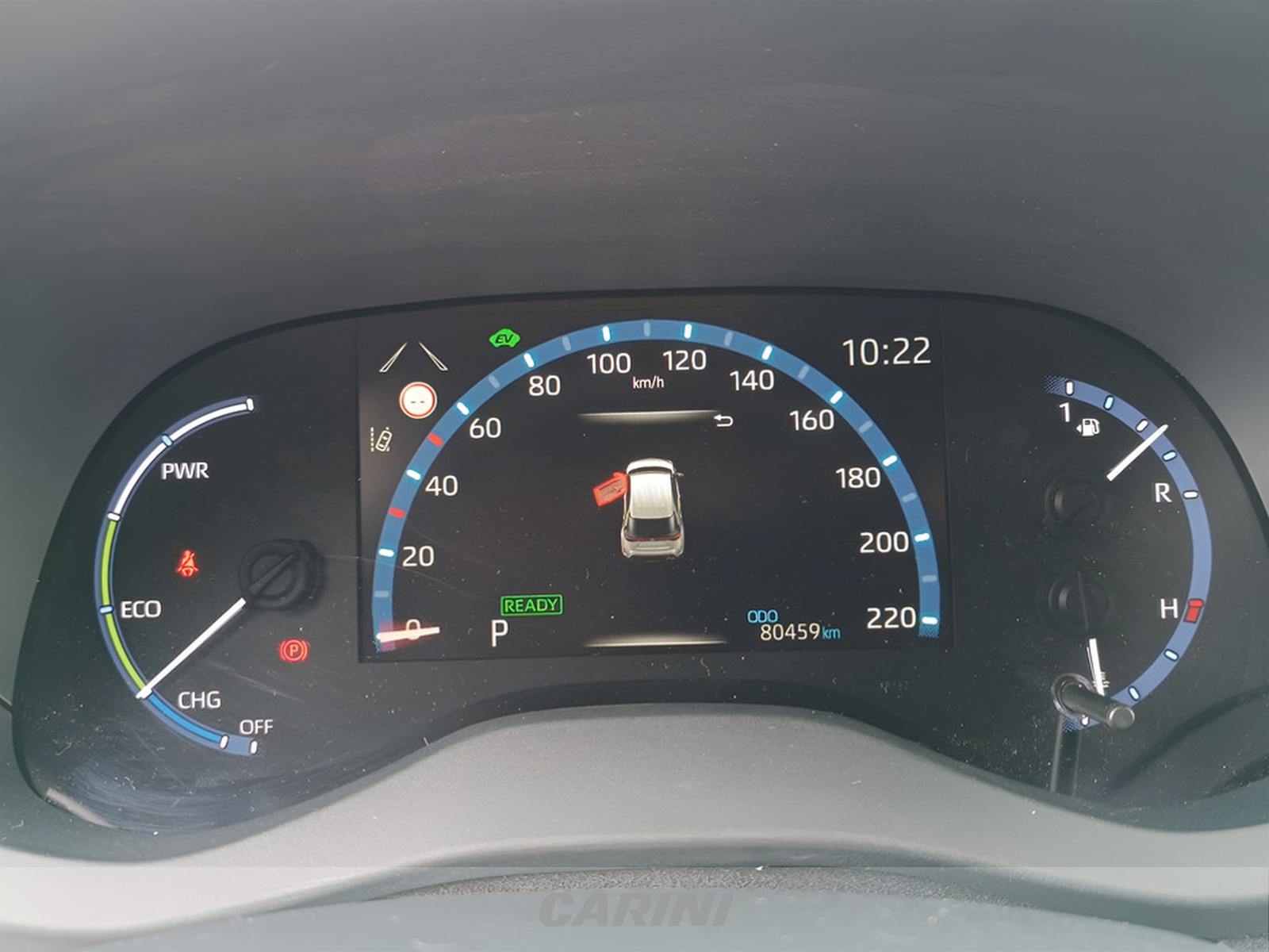 CARINI Toyota yaris cross