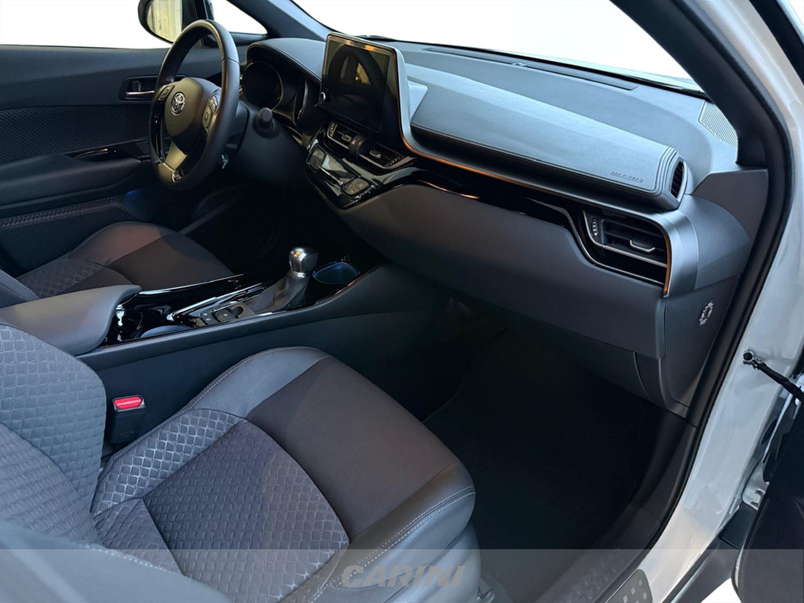CARINI Toyota C-HR