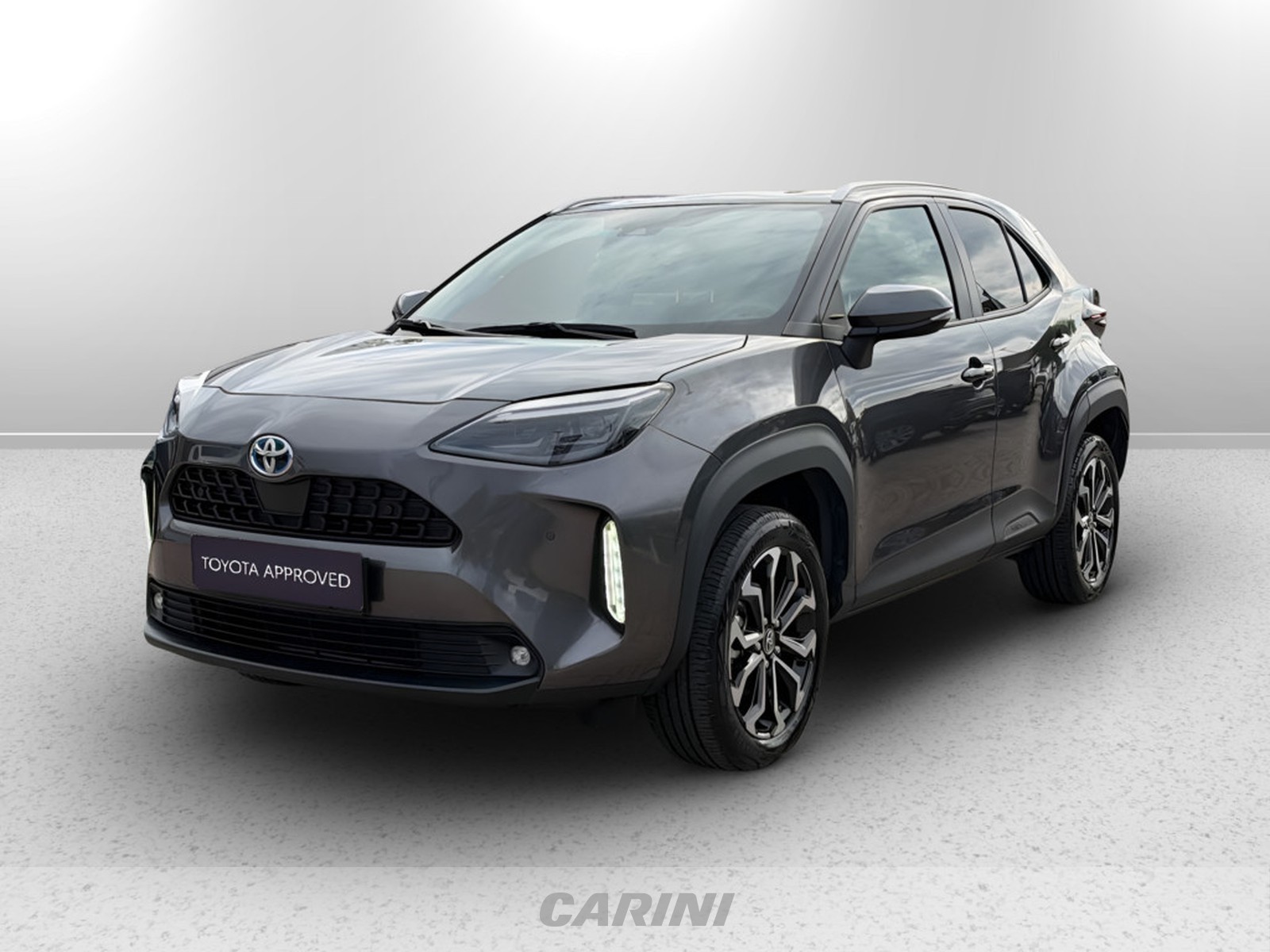 CARINI Toyota yaris cross