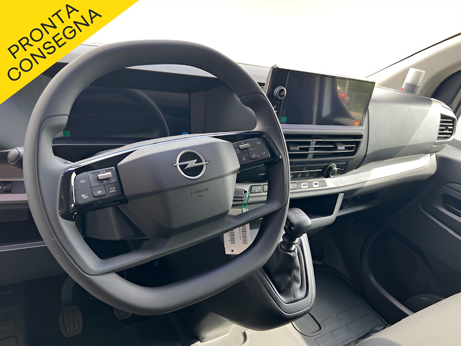 UNICAR Opel Vivaro