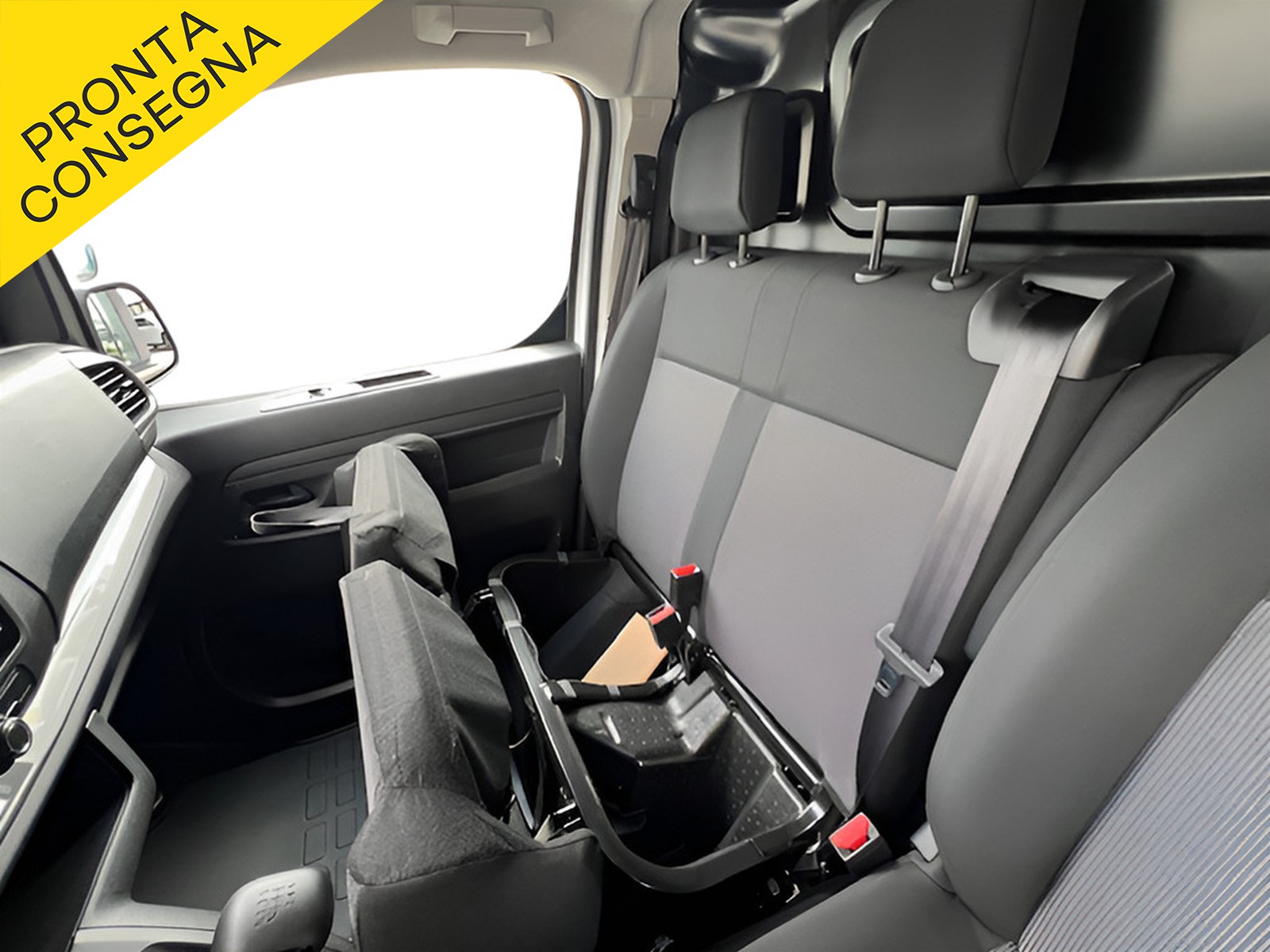 UNICAR Opel Vivaro