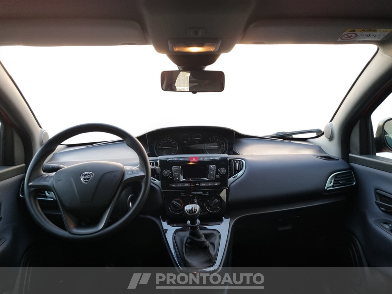 PRONTOAUTO Lancia Ypsilon