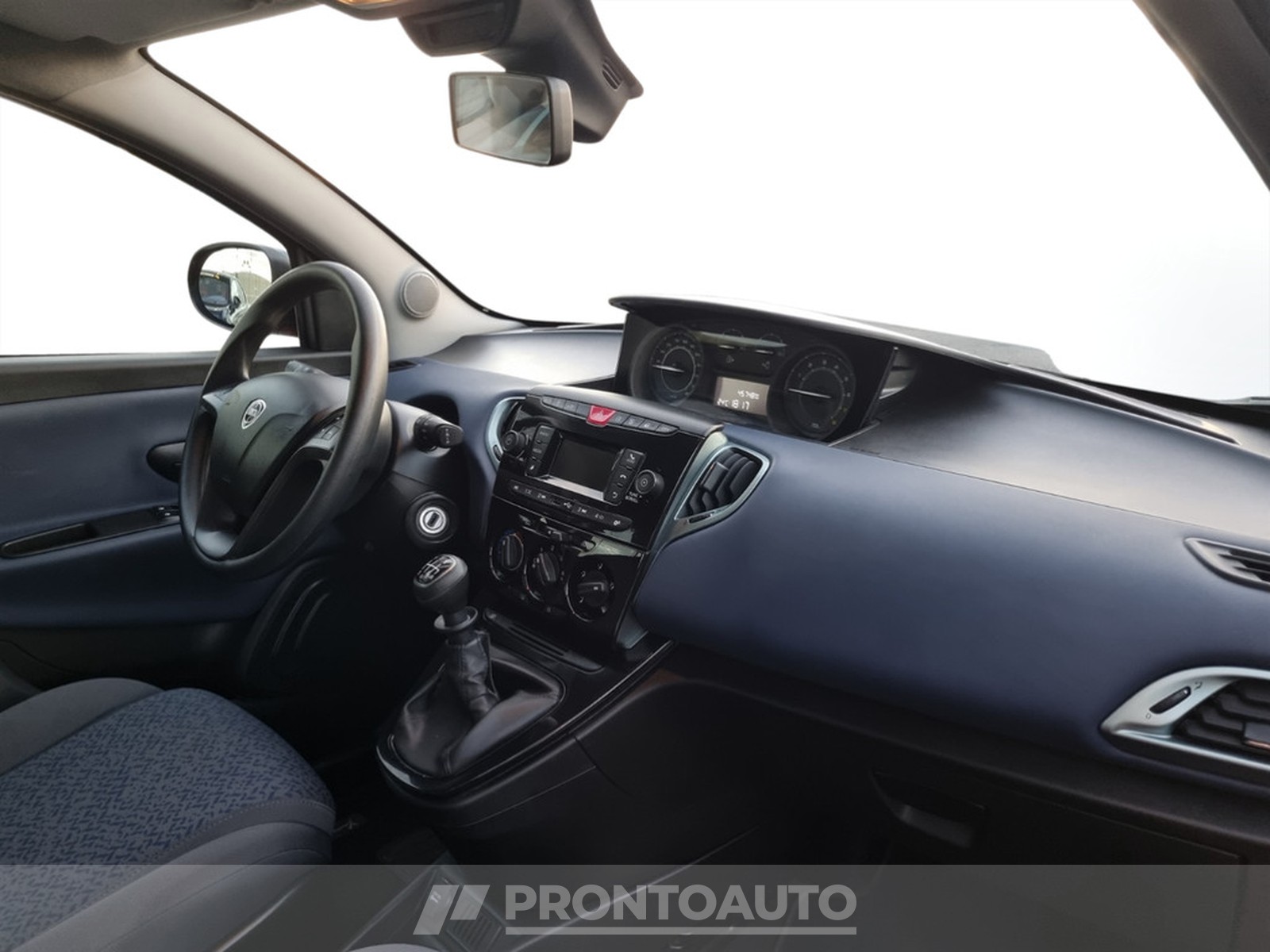 PRONTOAUTO Lancia Ypsilon
