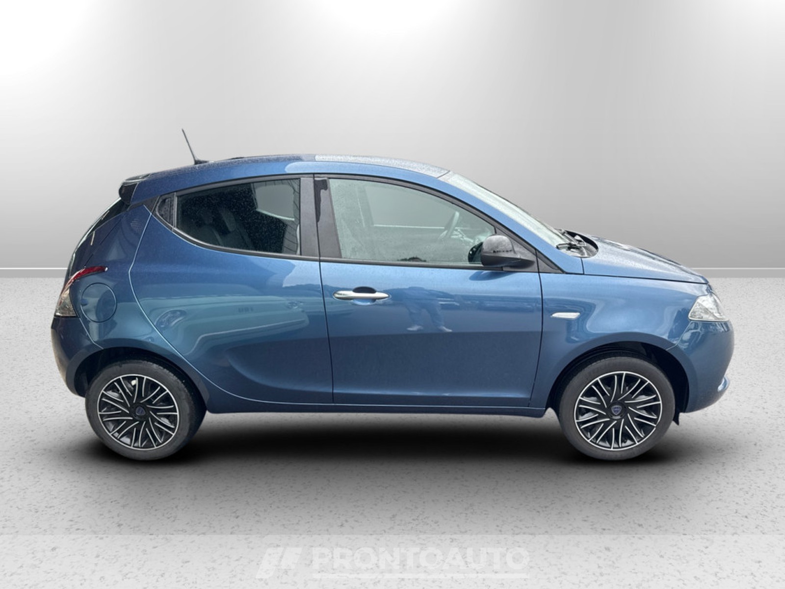 PRONTOAUTO Lancia Ypsilon
