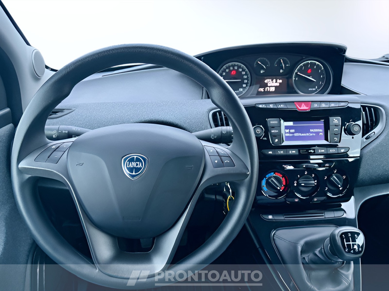 PRONTOAUTO Lancia Ypsilon
