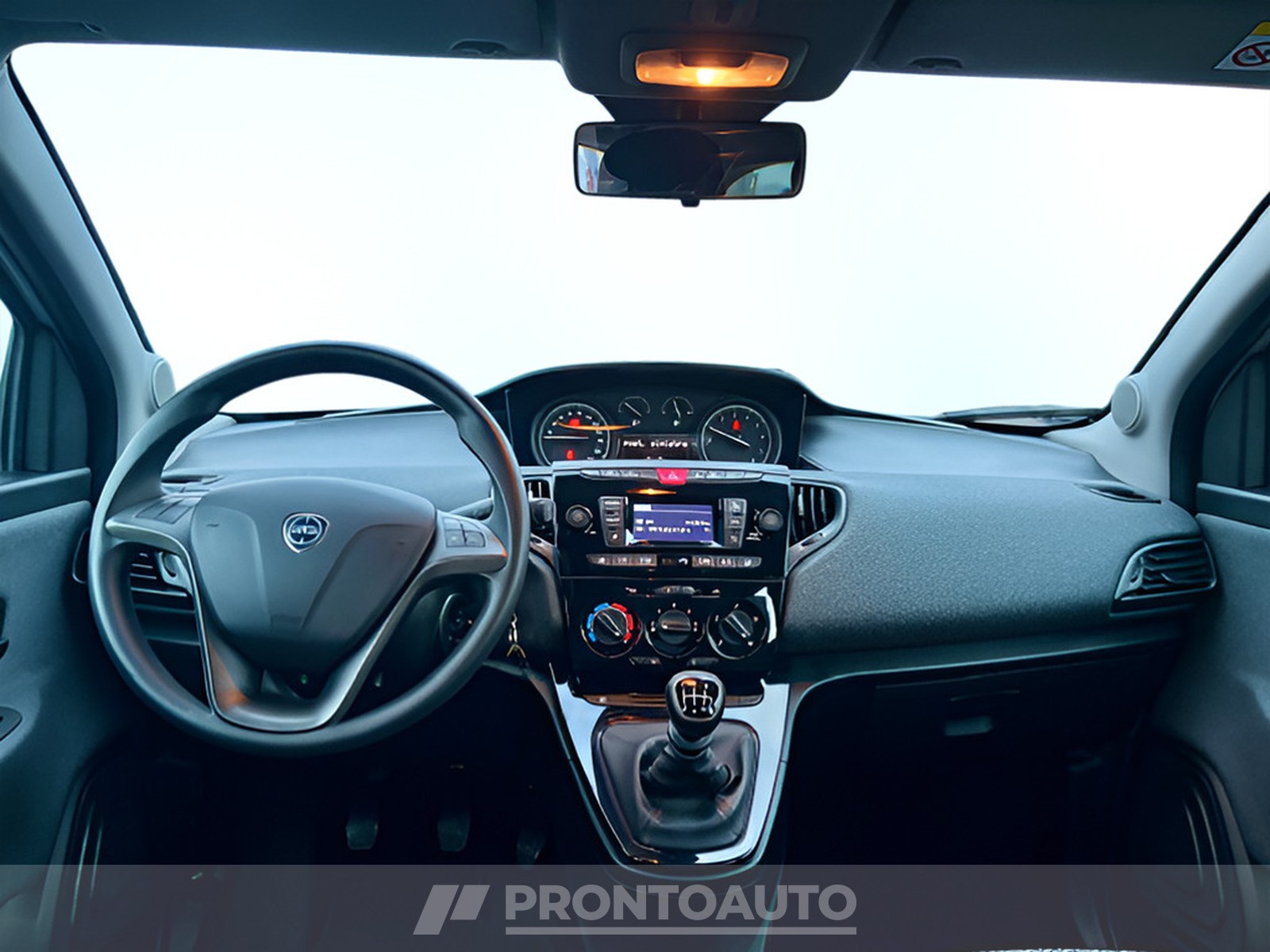 PRONTOAUTO Lancia Ypsilon