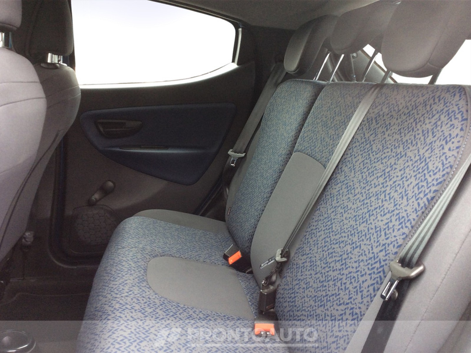 PRONTOAUTO Lancia Ypsilon