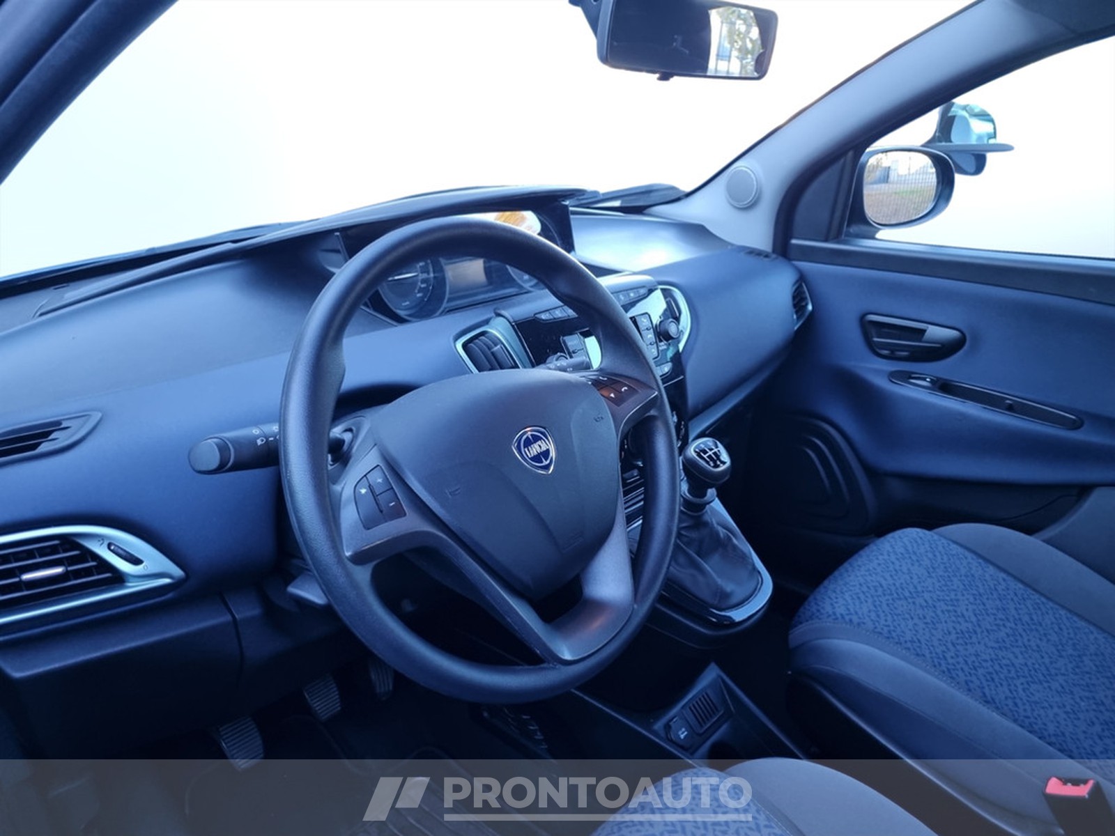 PRONTOAUTO Lancia Ypsilon
