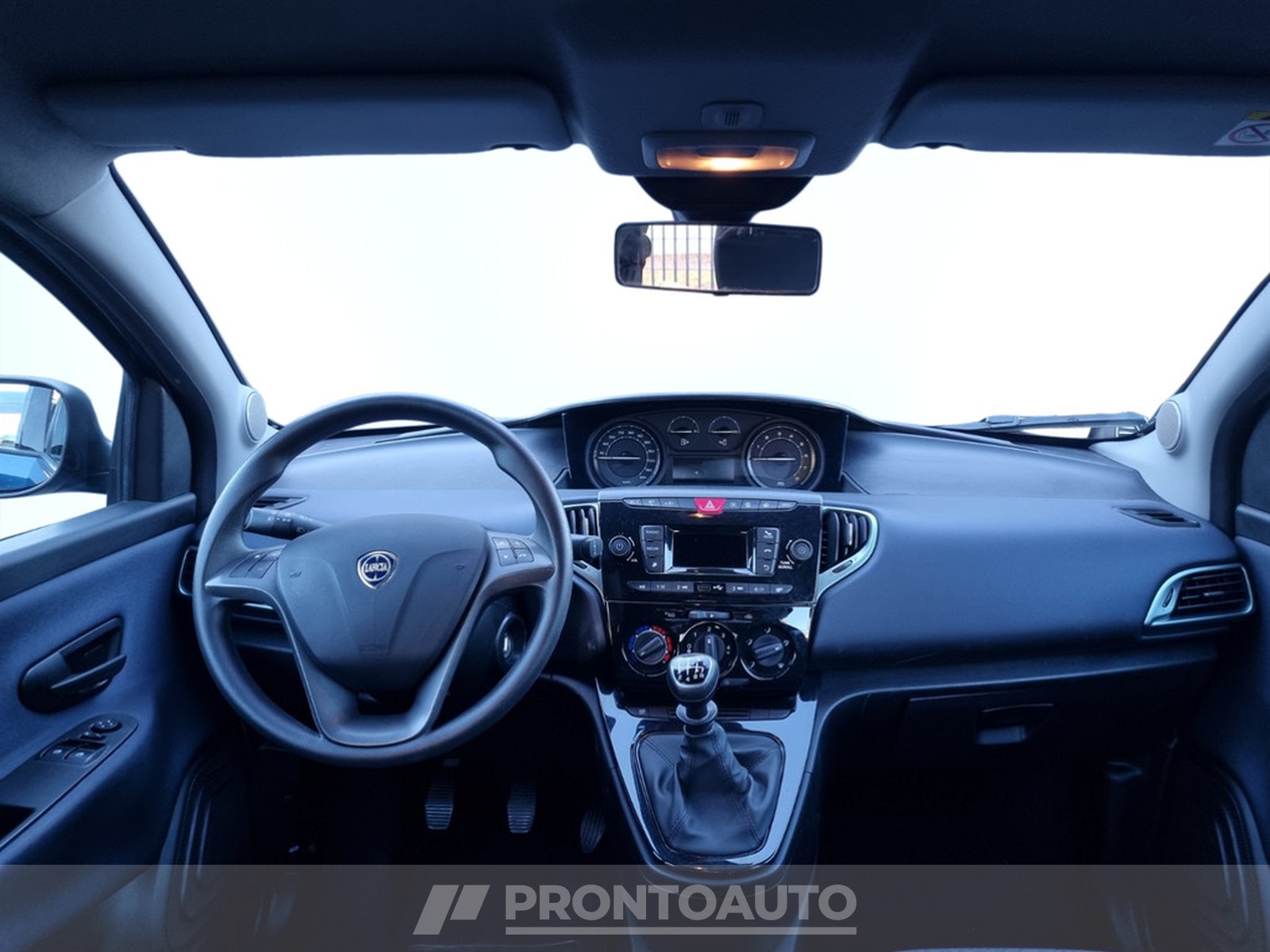 PRONTOAUTO Lancia Ypsilon