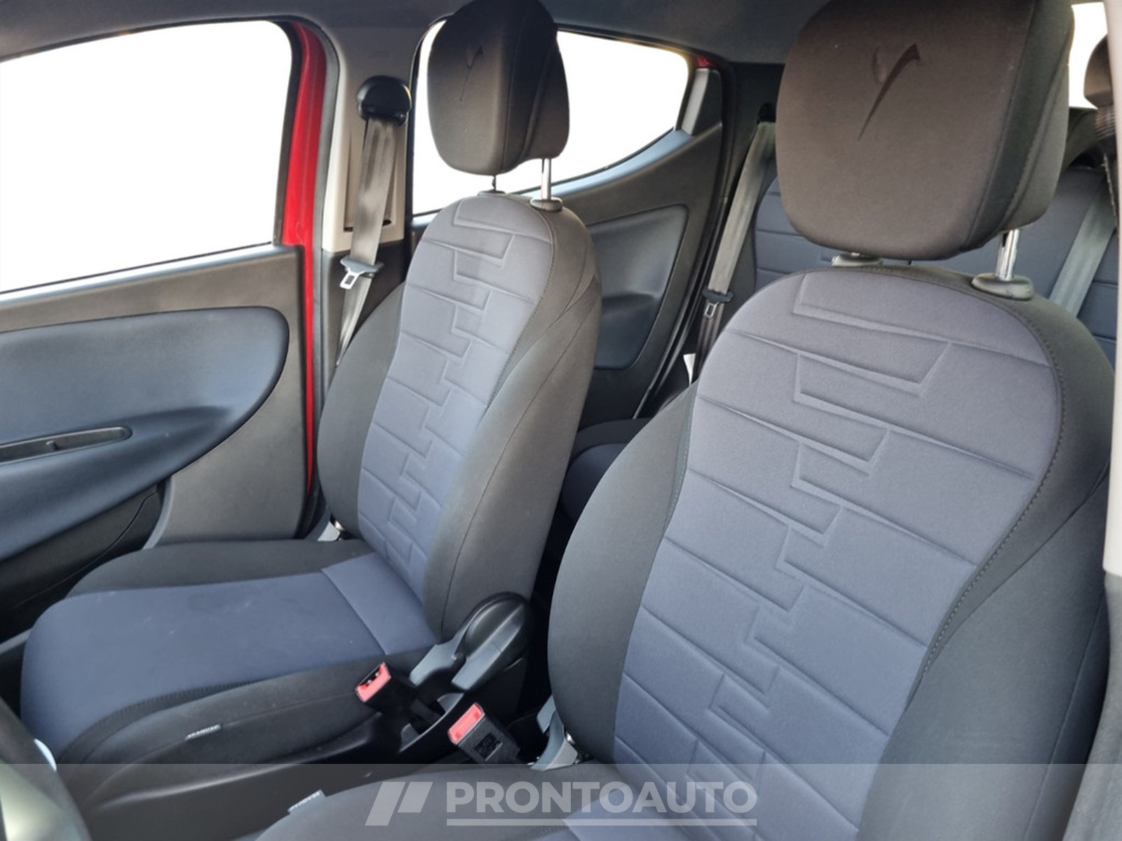 PRONTOAUTO Lancia Ypsilon