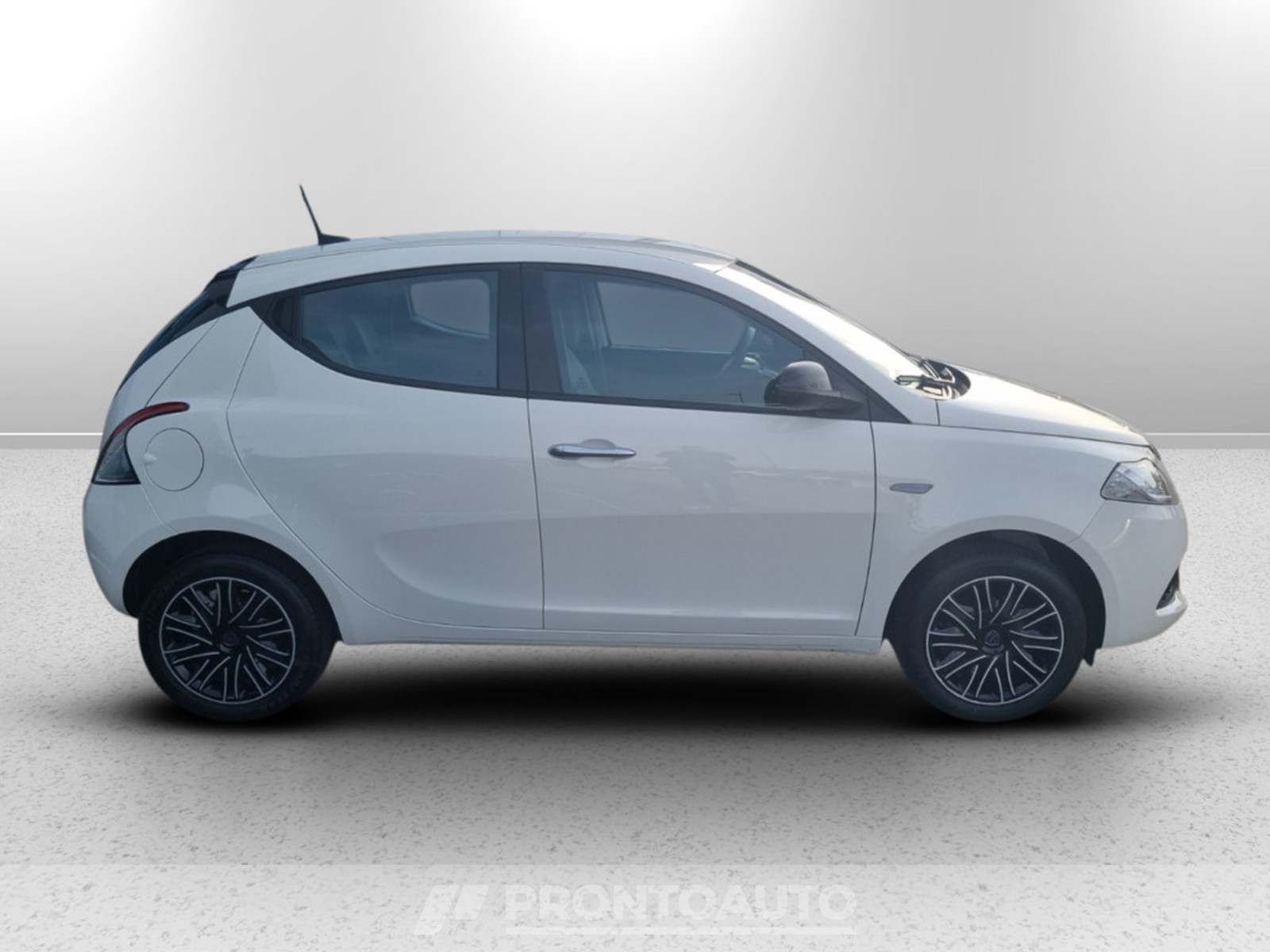 PRONTOAUTO Lancia Ypsilon