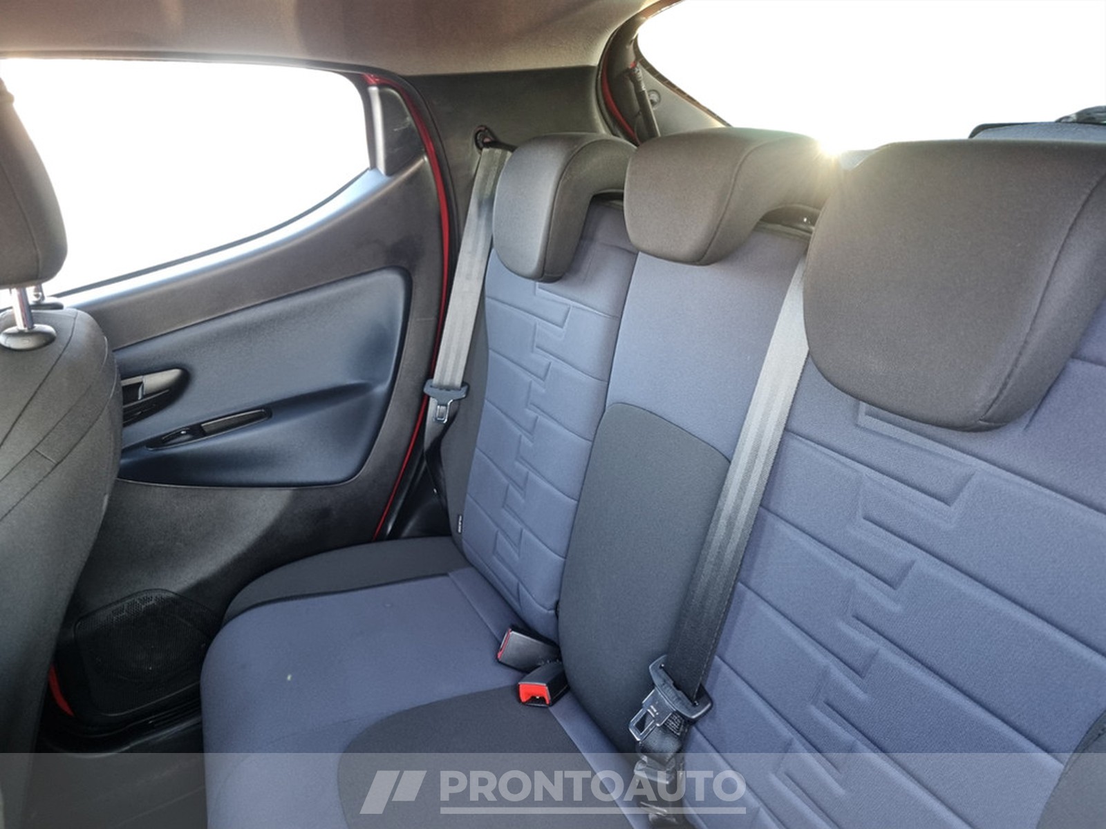PRONTOAUTO Lancia Ypsilon