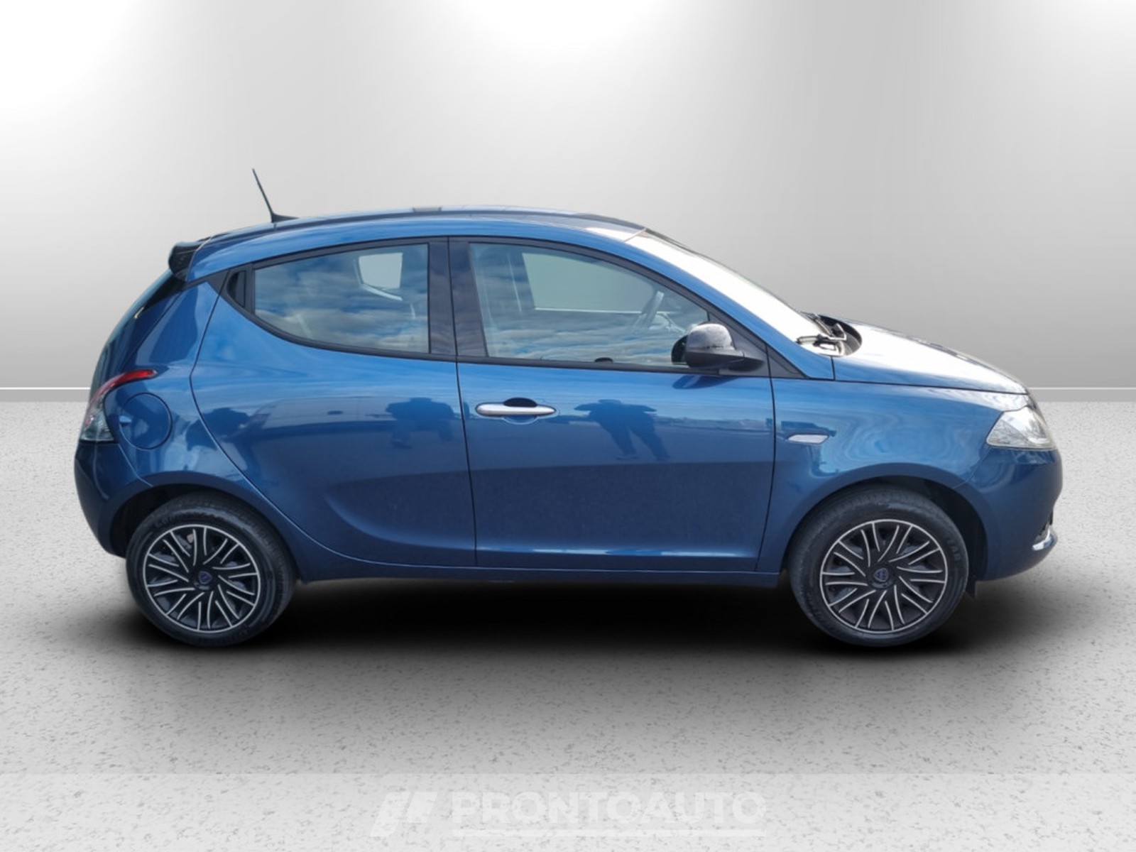 PRONTOAUTO Lancia Ypsilon