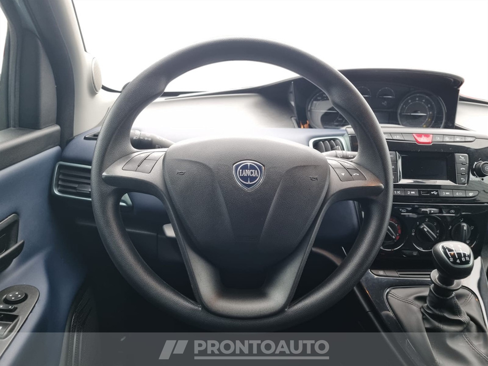 PRONTOAUTO Lancia Ypsilon