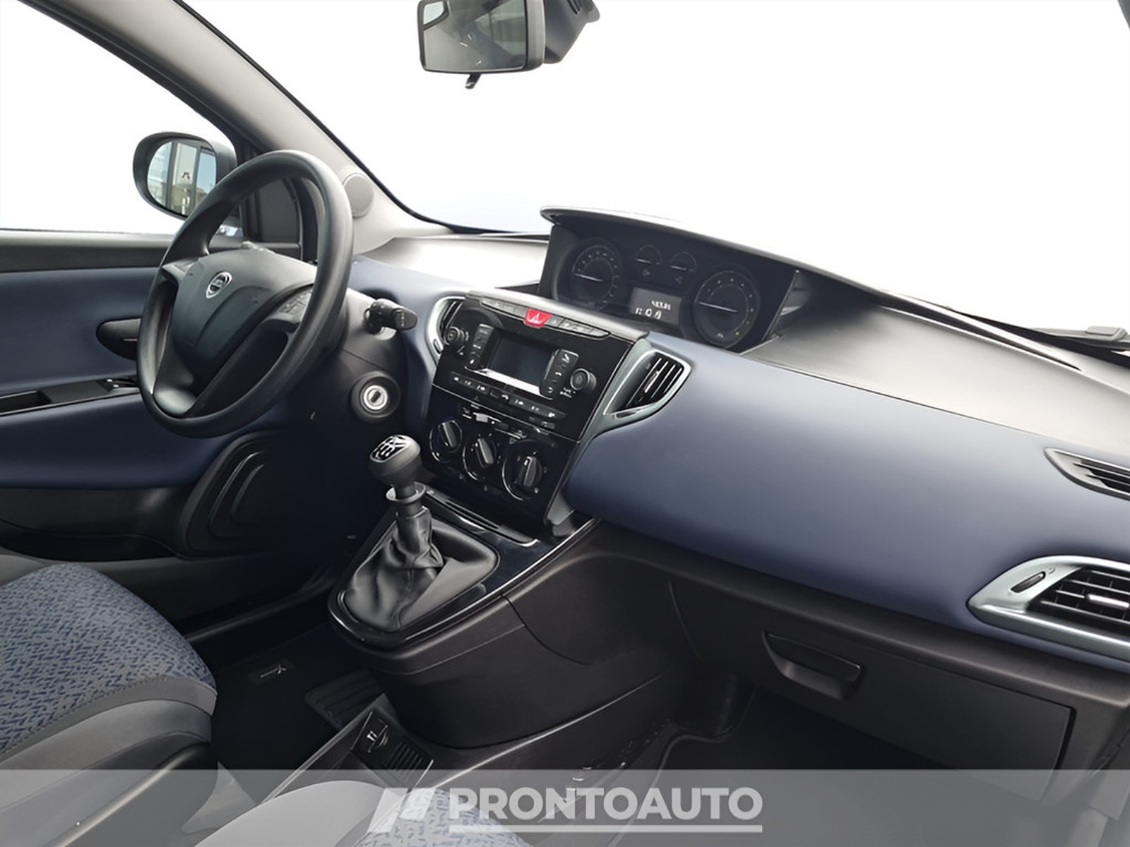 PRONTOAUTO Lancia Ypsilon