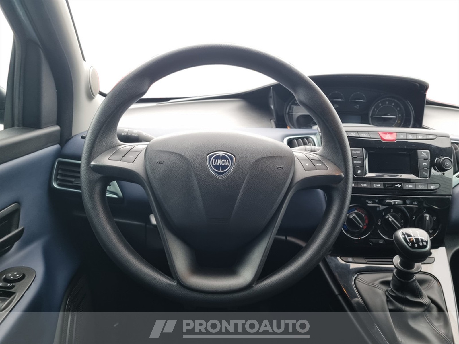 PRONTOAUTO Lancia Ypsilon
