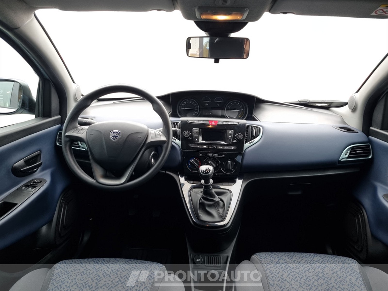 PRONTOAUTO Lancia Ypsilon
