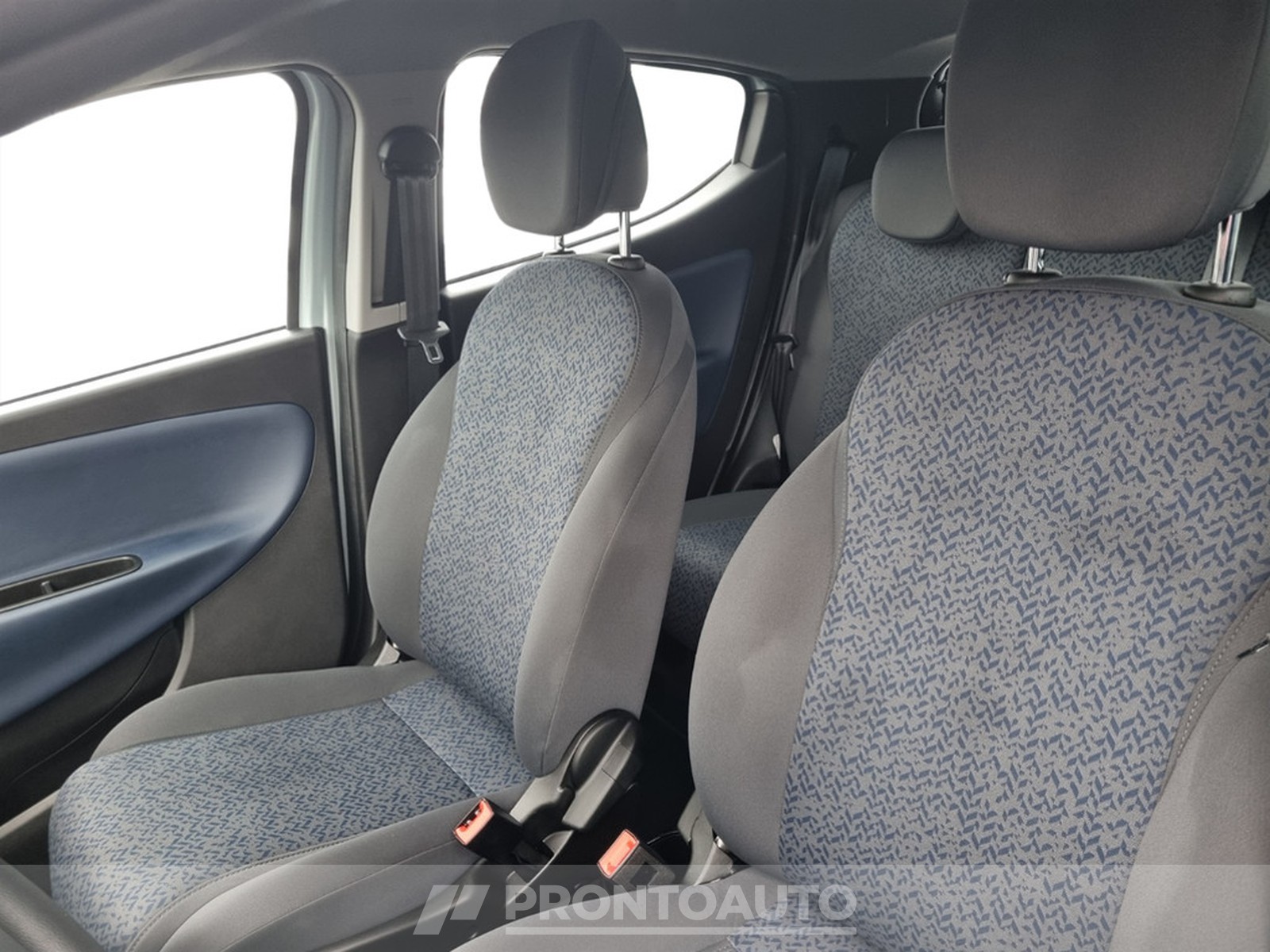 PRONTOAUTO Lancia Ypsilon