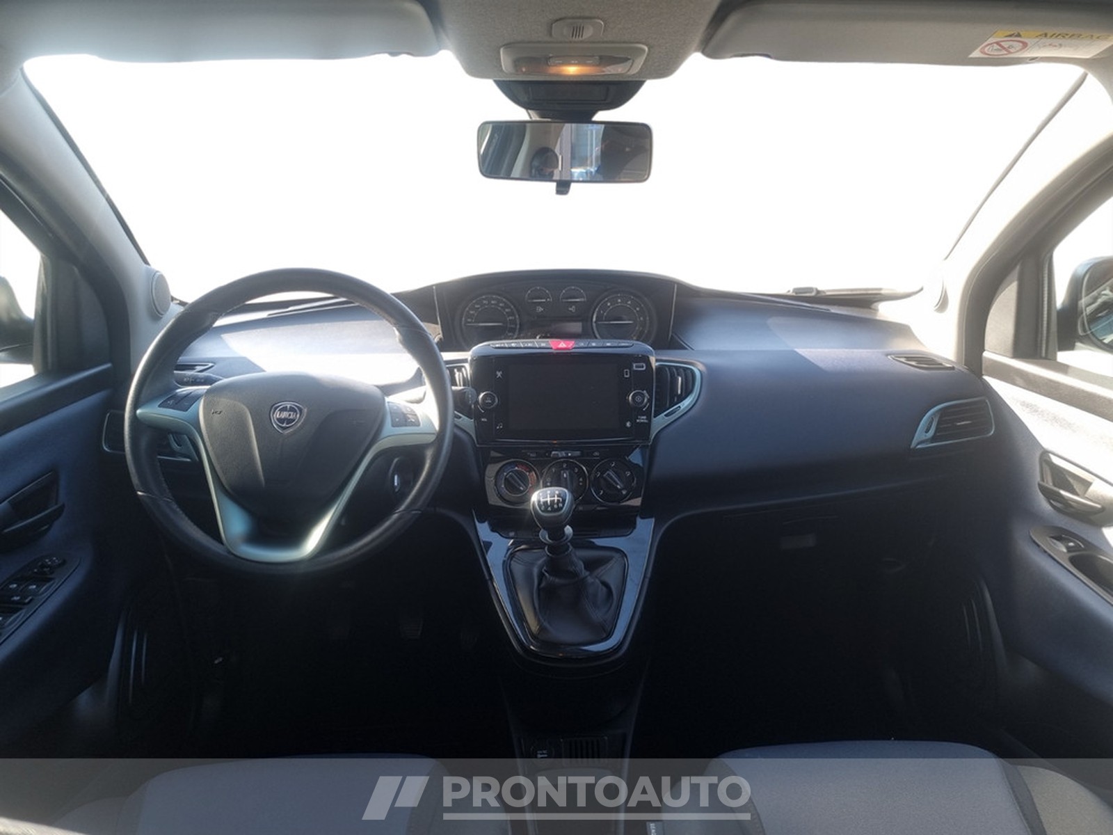 PRONTOAUTO Lancia Ypsilon