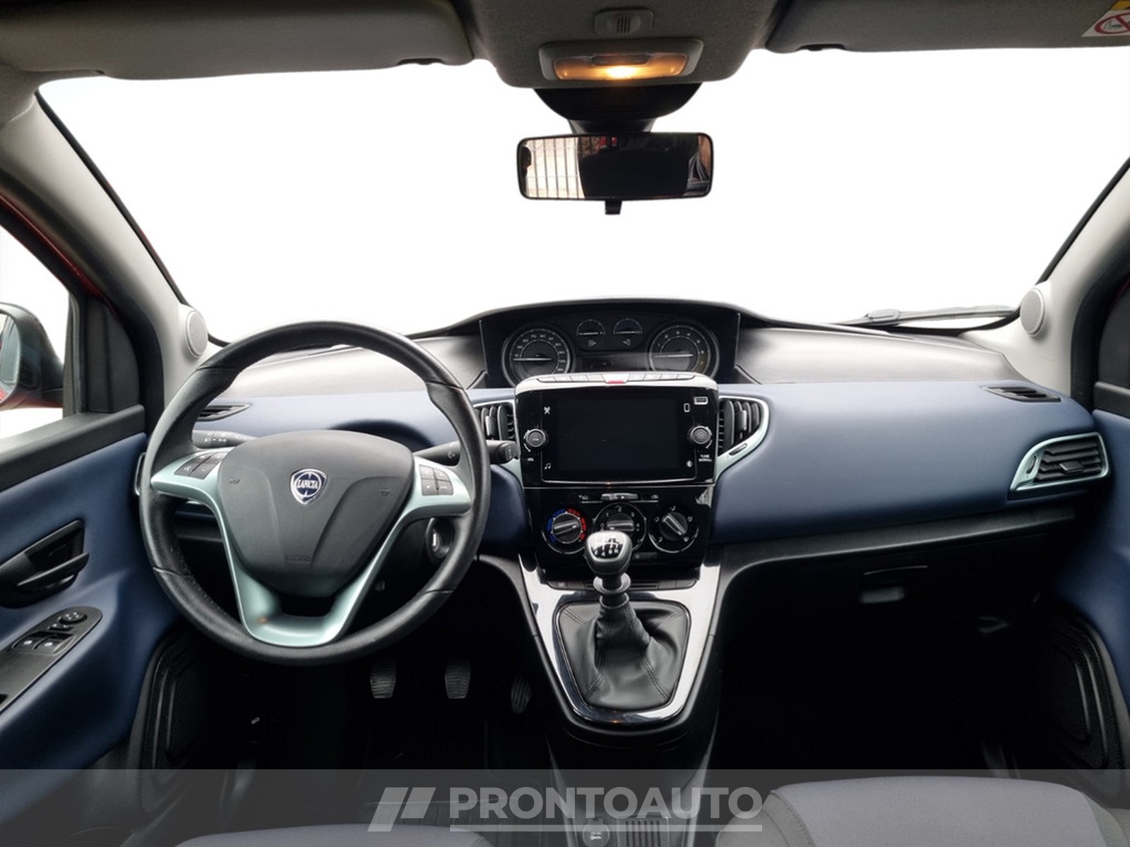 PRONTOAUTO Lancia Ypsilon
