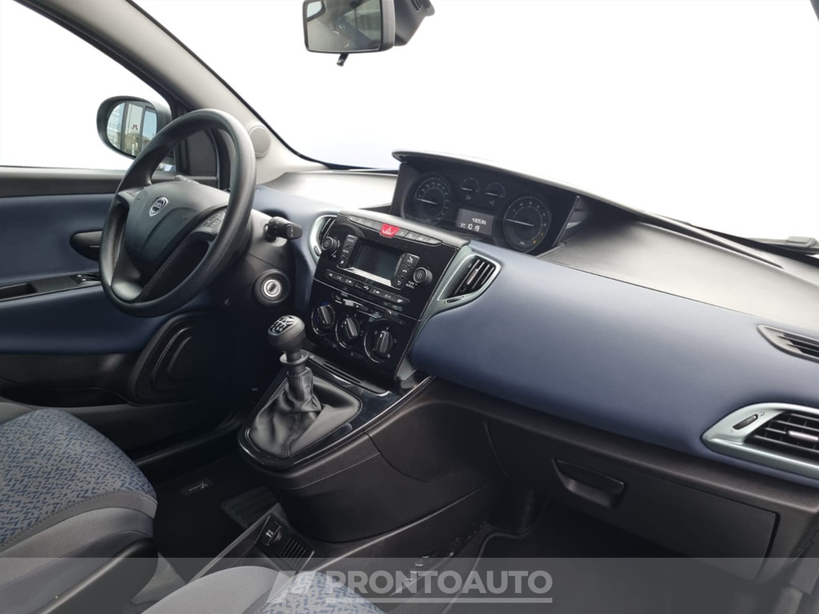 PRONTOAUTO Lancia Ypsilon