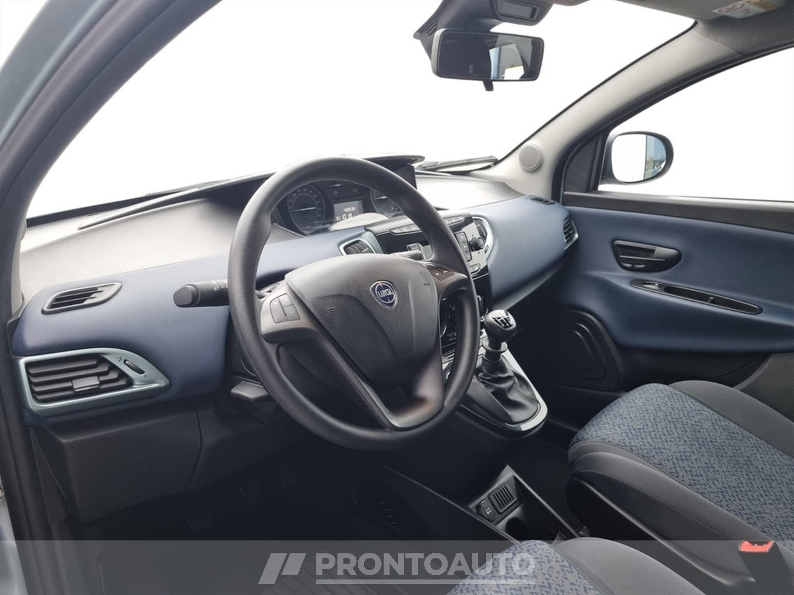 PRONTOAUTO Lancia Ypsilon