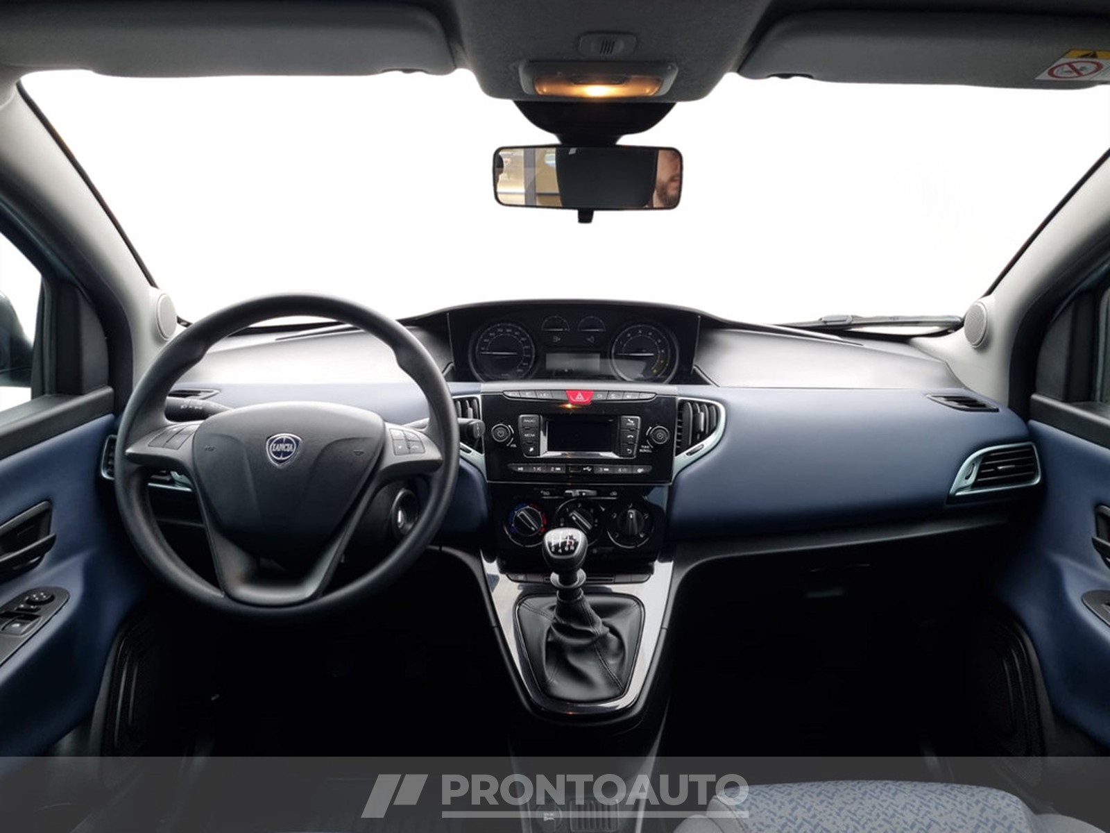 PRONTOAUTO Lancia Ypsilon