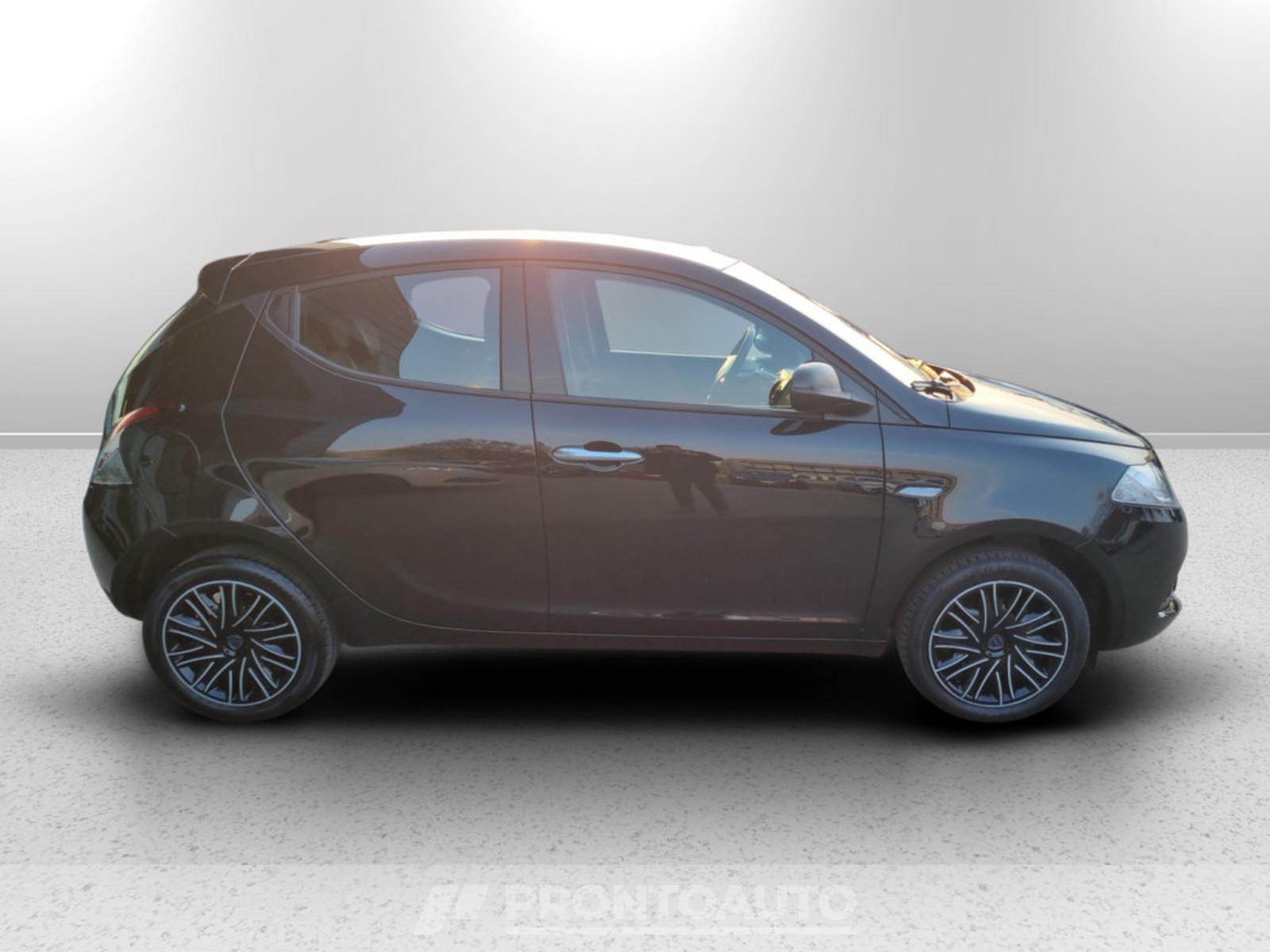 PRONTOAUTO Lancia Ypsilon