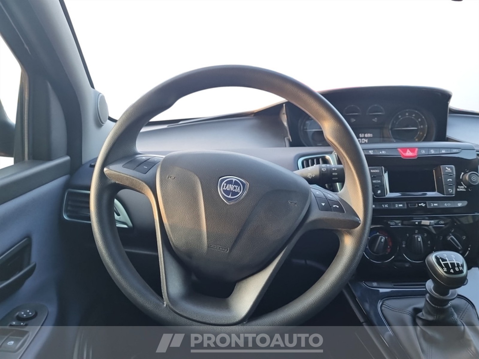 PRONTOAUTO Lancia Ypsilon