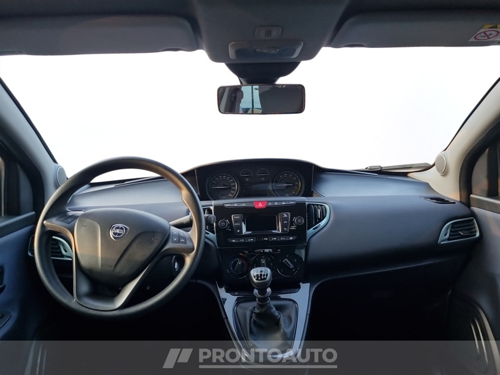 PRONTOAUTO Lancia Ypsilon