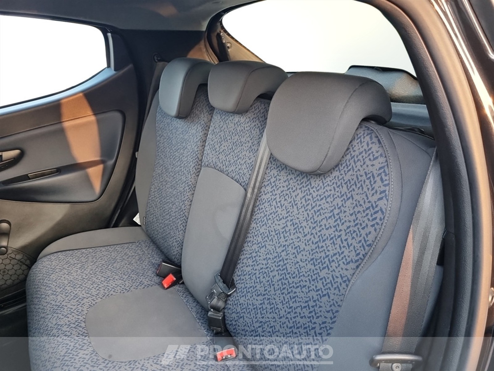 PRONTOAUTO Lancia Ypsilon