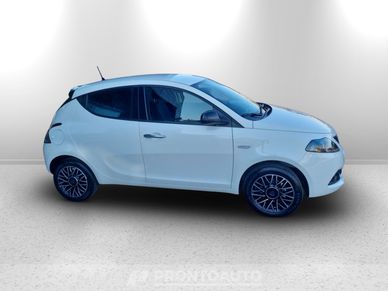 PRONTOAUTO Lancia Ypsilon