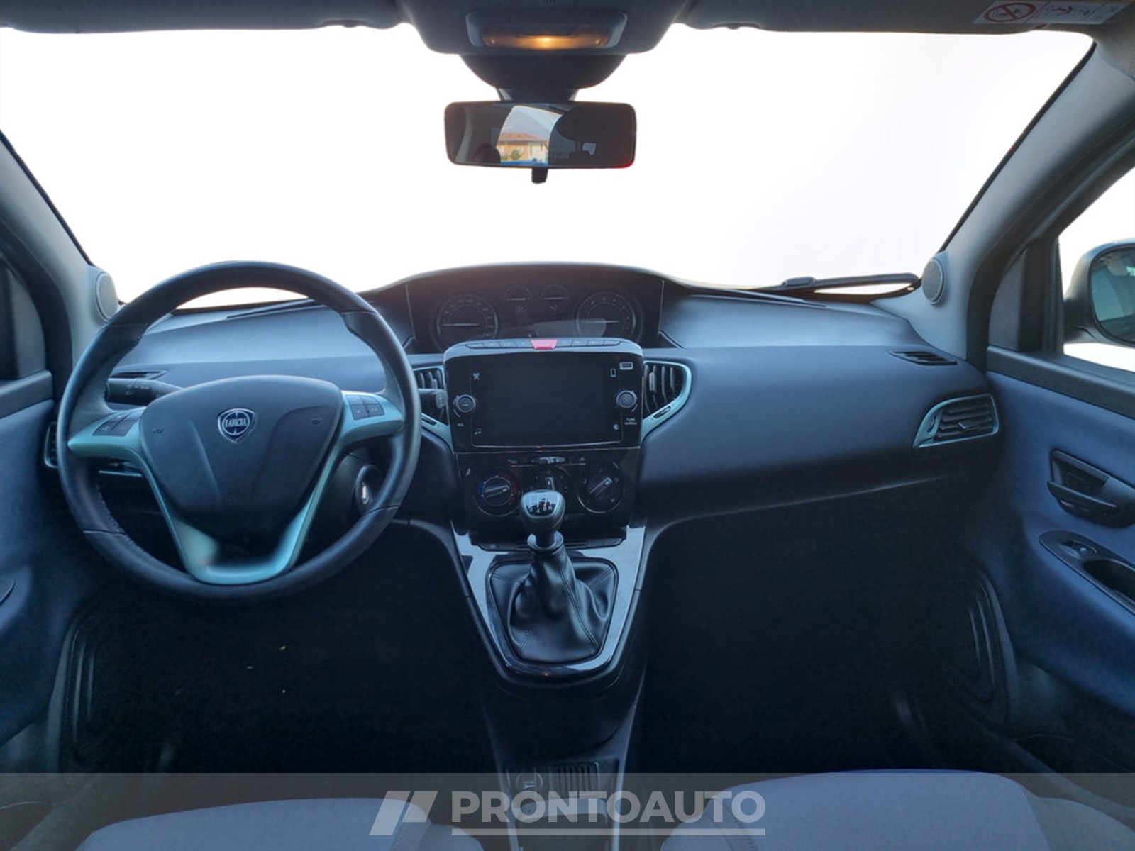 PRONTOAUTO Lancia Ypsilon