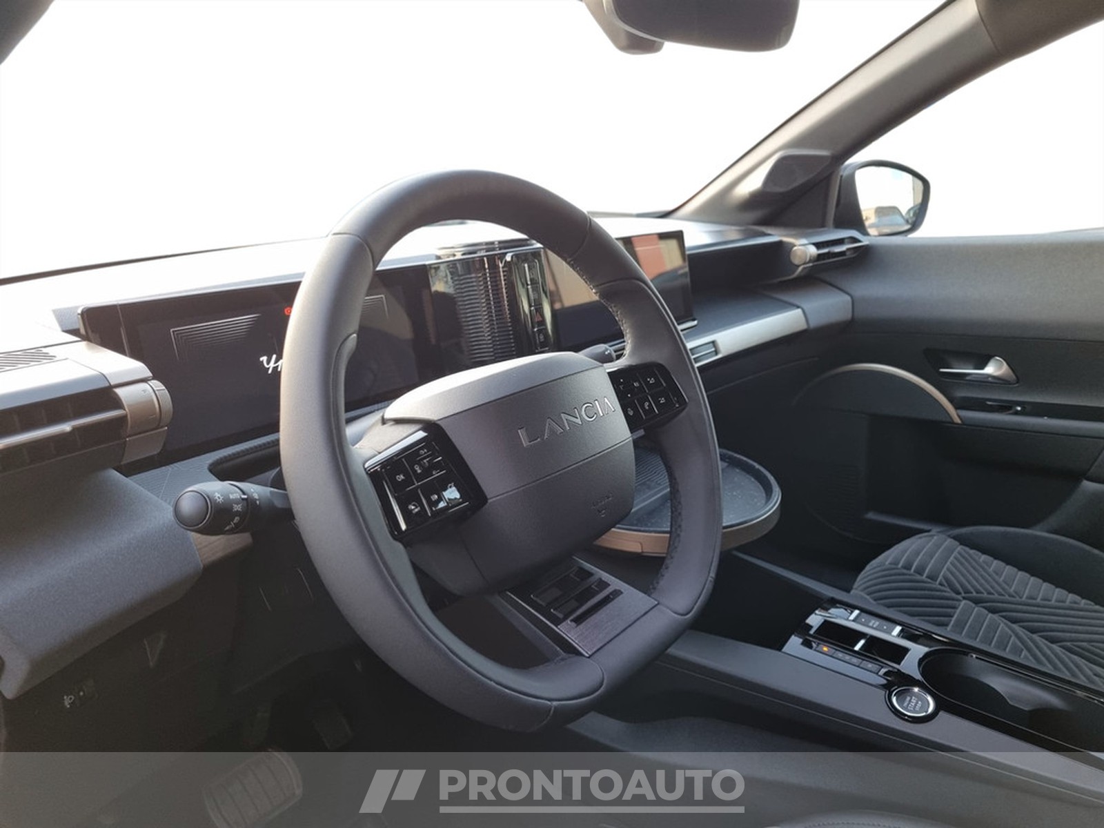 PRONTOAUTO Lancia Ypsilon