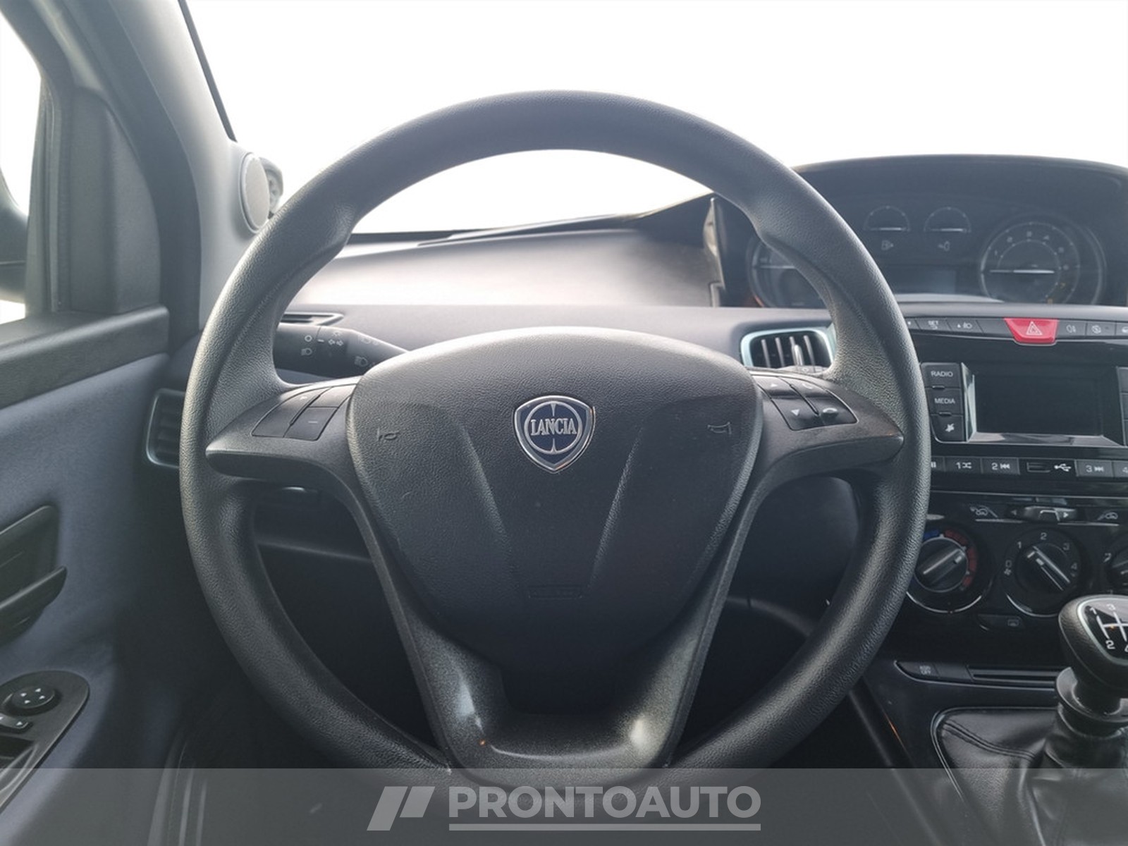 PRONTOAUTO Lancia Ypsilon