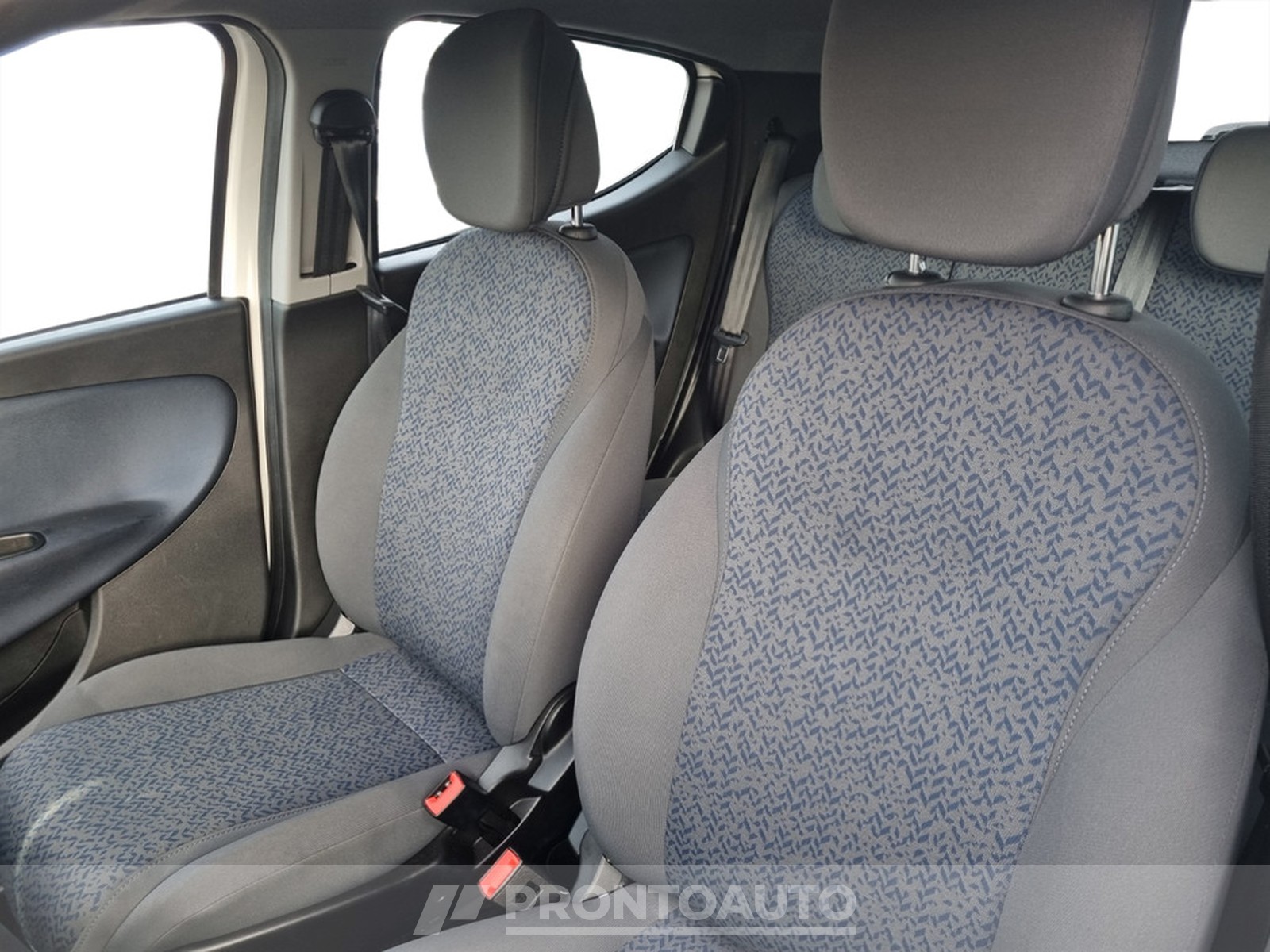 PRONTOAUTO Lancia Ypsilon