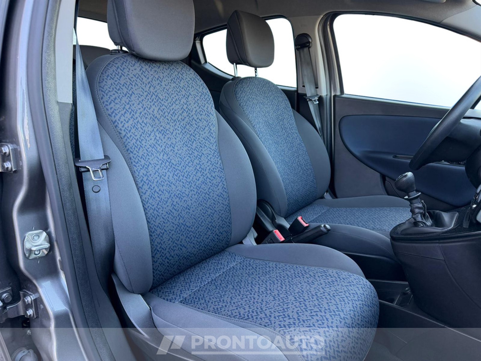PRONTOAUTO Lancia Ypsilon