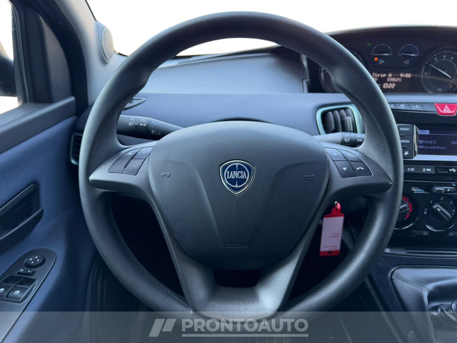 PRONTOAUTO Lancia Ypsilon