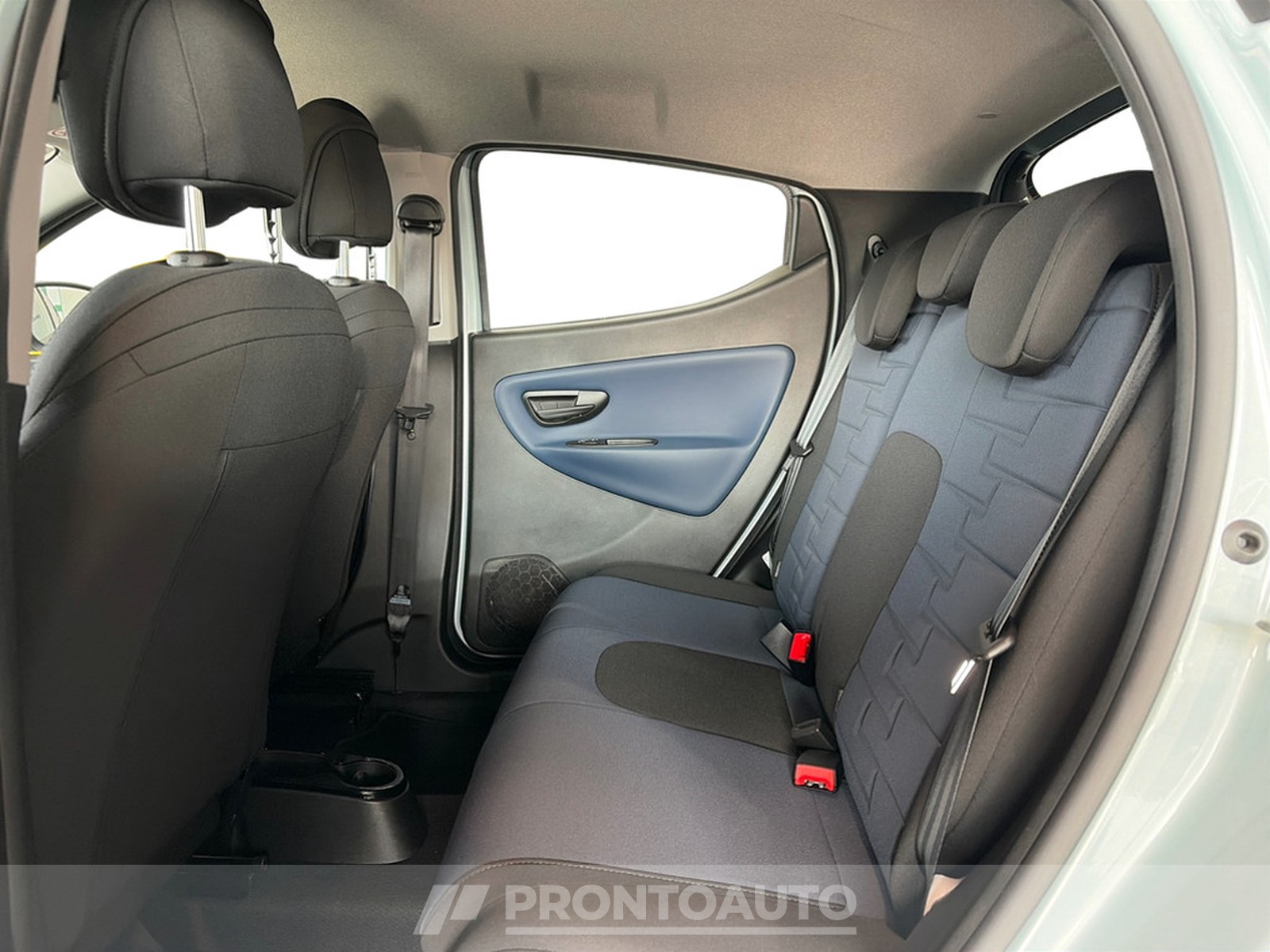 PRONTOAUTO Lancia Ypsilon