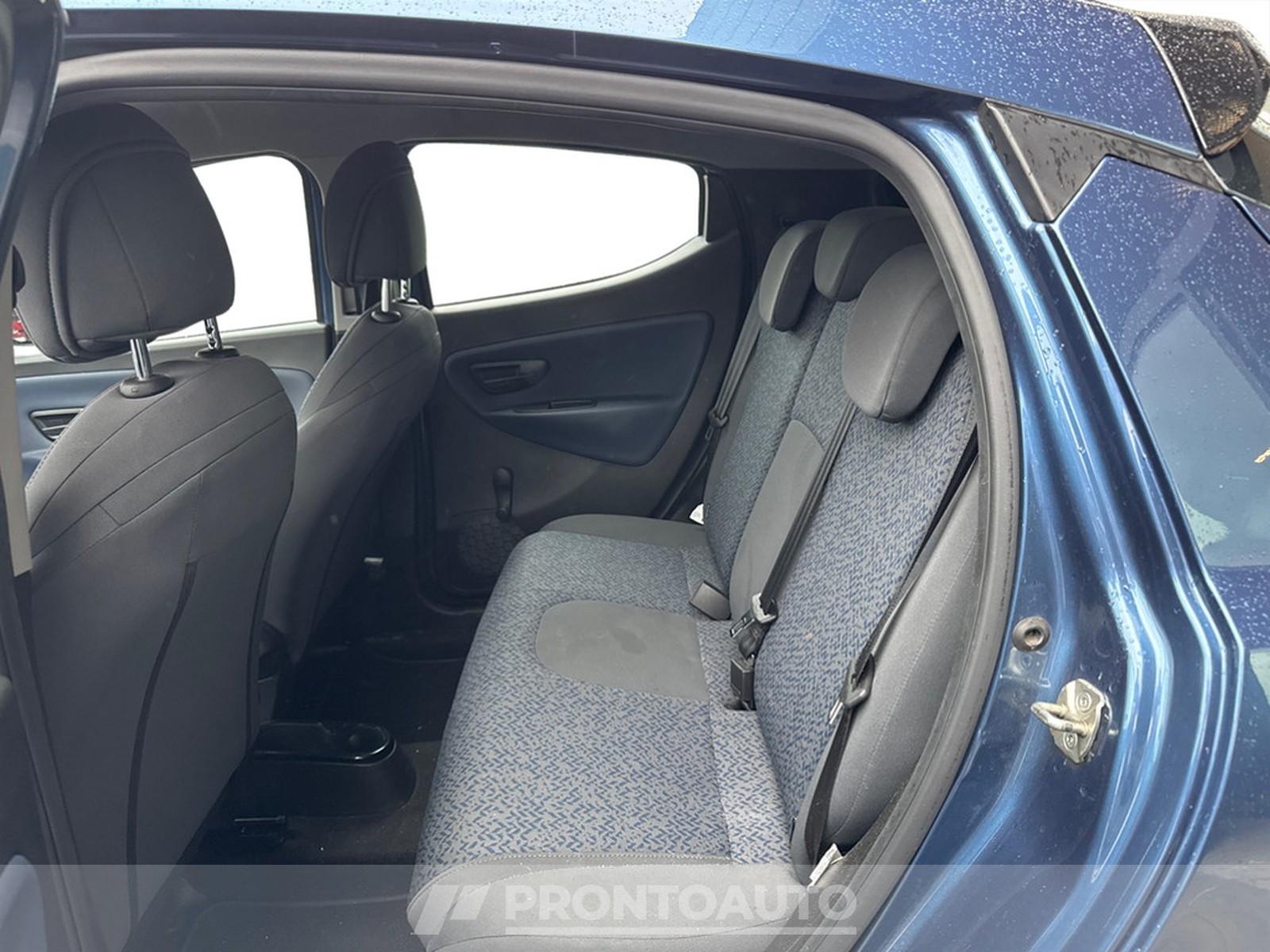 PRONTOAUTO Lancia Ypsilon