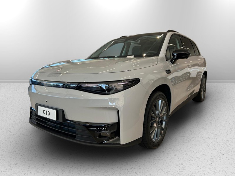 Leapmotor C10
