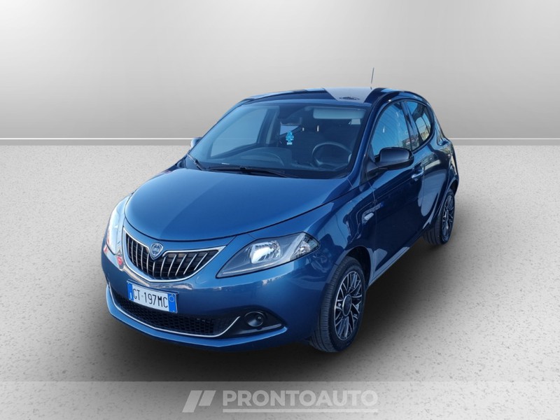 Lancia Ypsilon