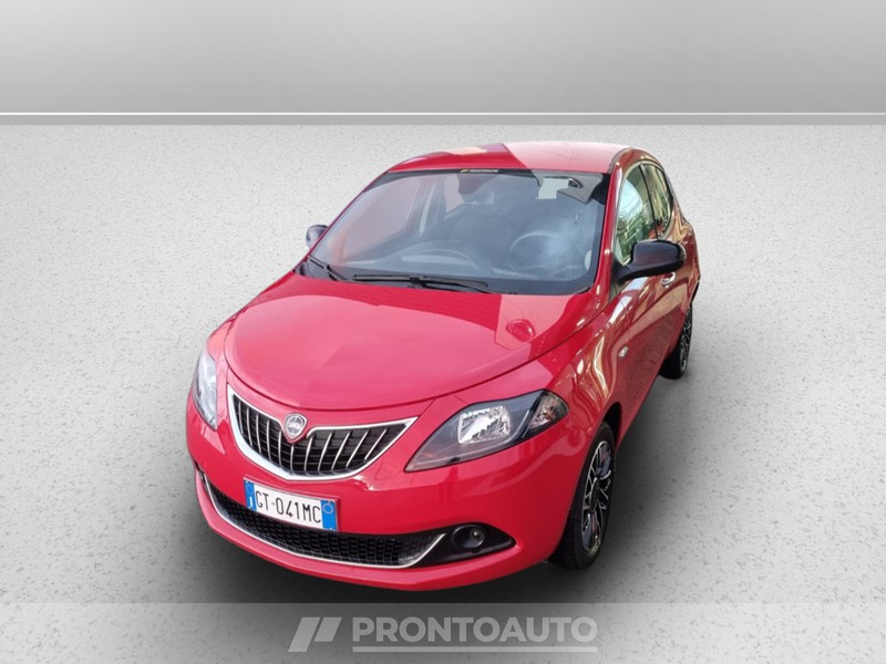 Lancia Ypsilon