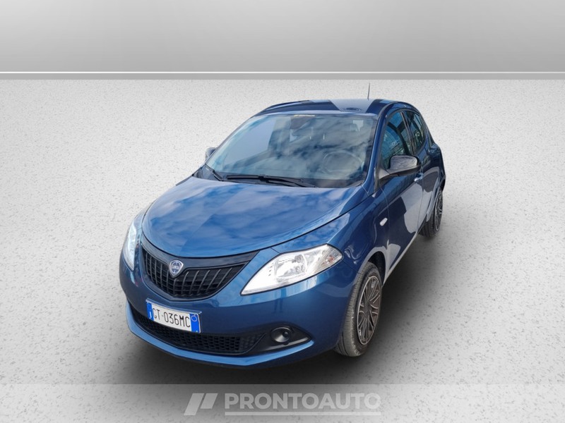 Lancia Ypsilon