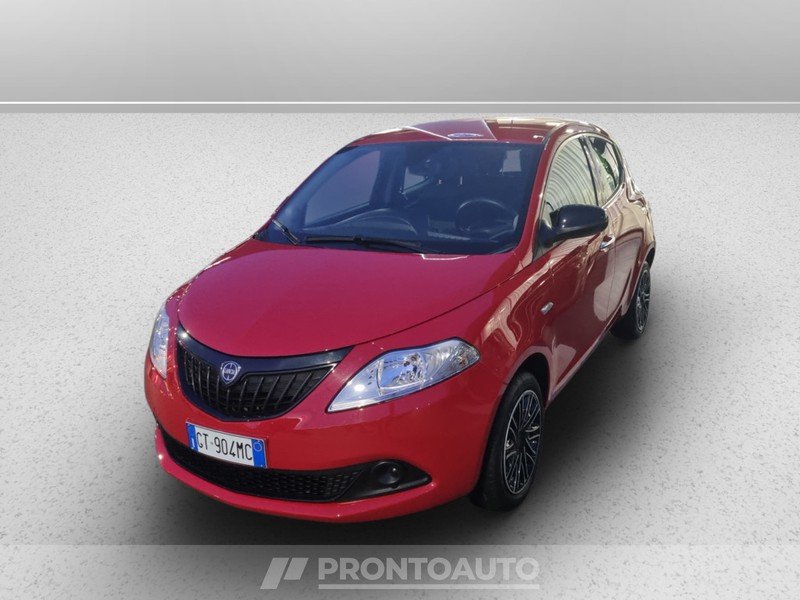 Lancia Ypsilon