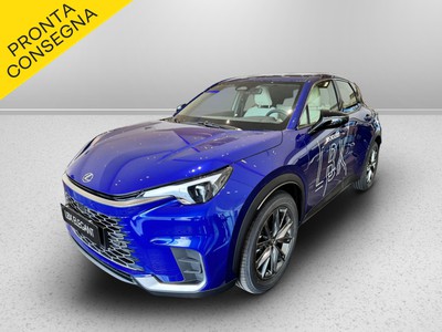 Lexus LBX