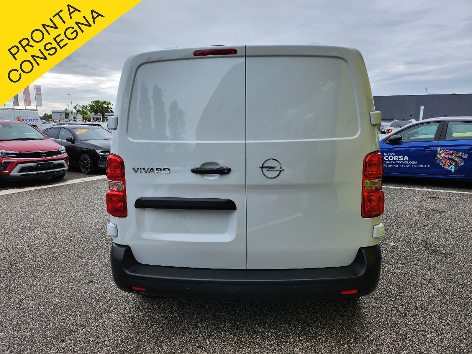UNICAR Opel Vivaro