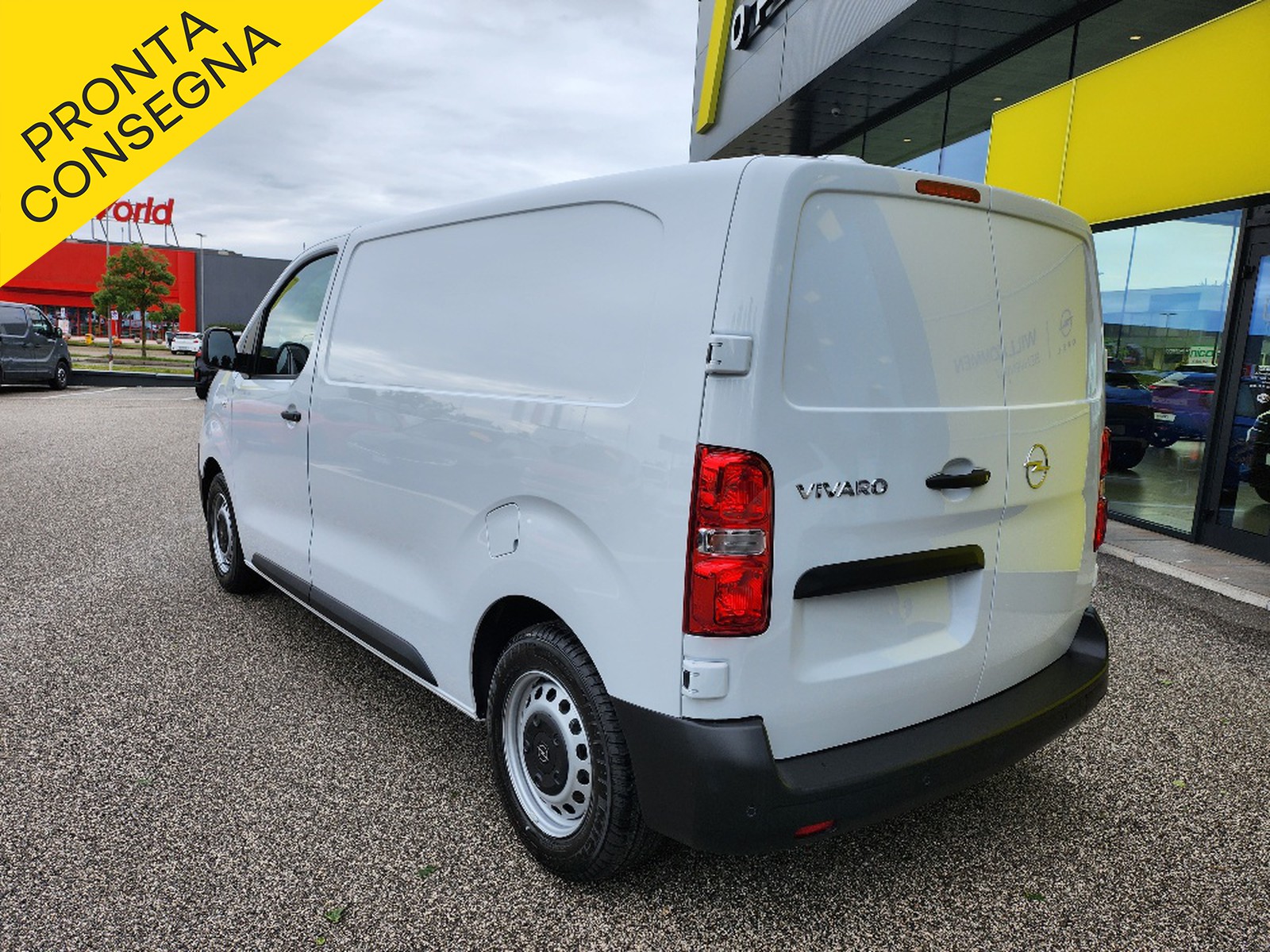 UNICAR Opel Vivaro
