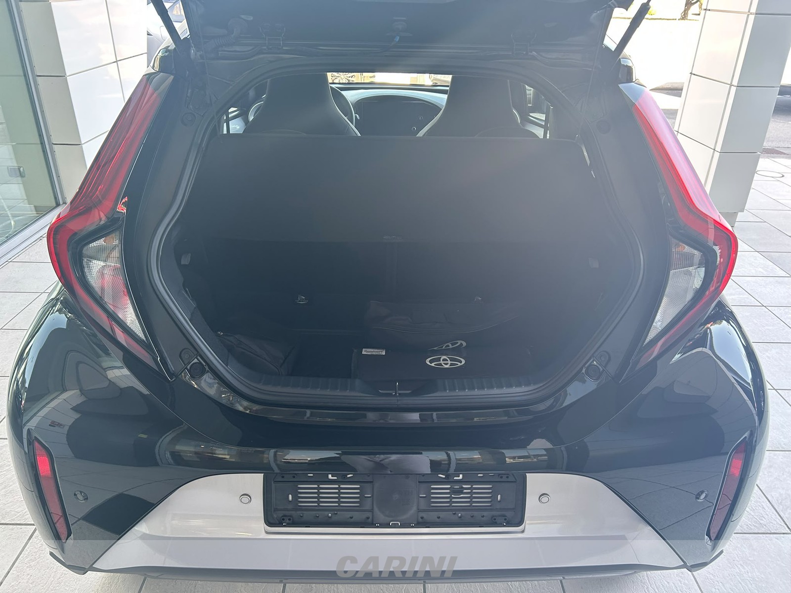 CARINI Toyota Aygo